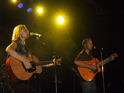 CAMILLE TE NAHU and STUART FRENCH onstage.